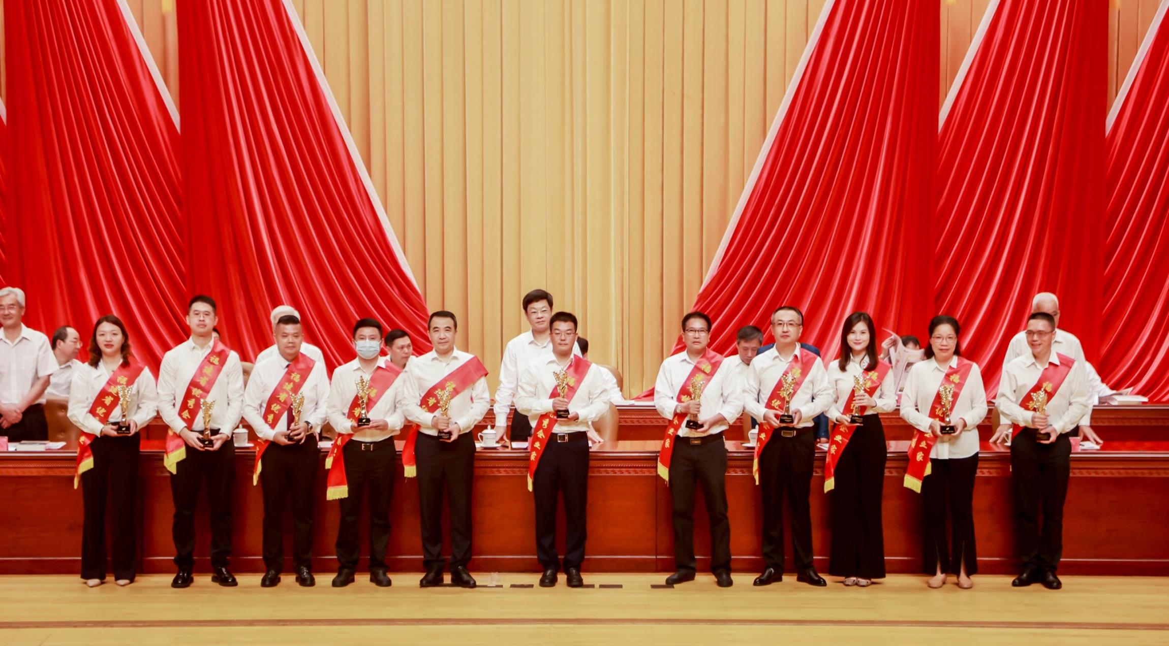 �µ�����(�й�)���޹�˾����